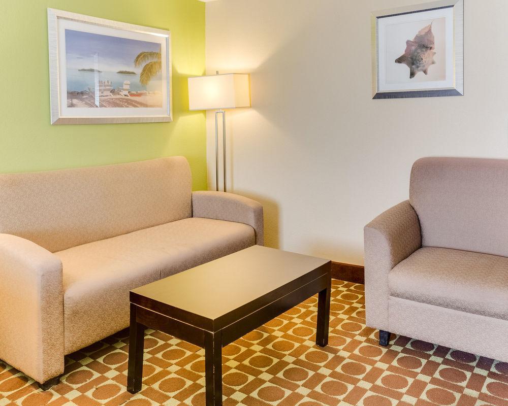 Garner Hotel Virginia Beach North By Ihg Dış mekan fotoğraf